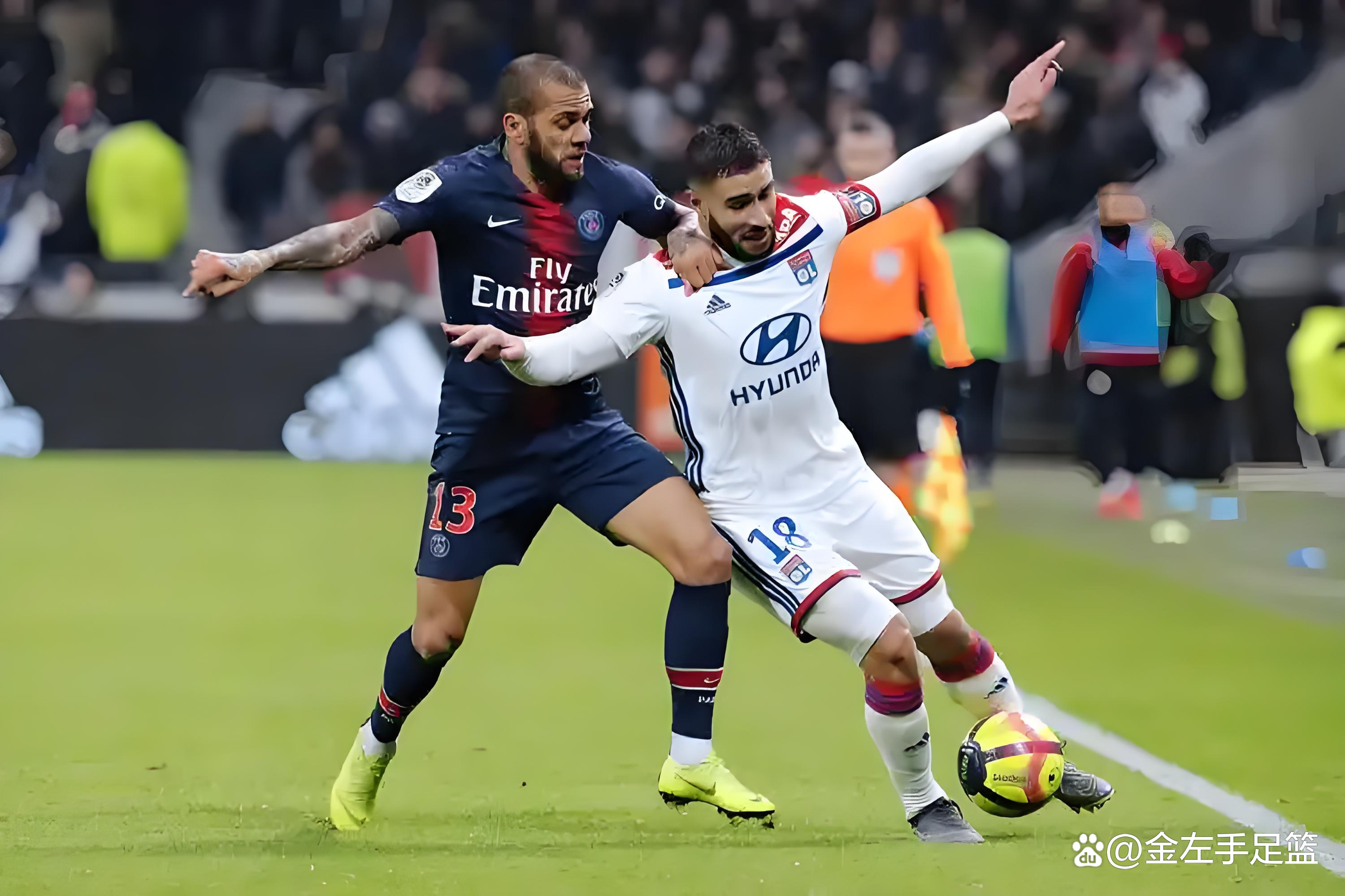 包含法甲大比拼，精彩传球和战术调整成为最大看点的词条