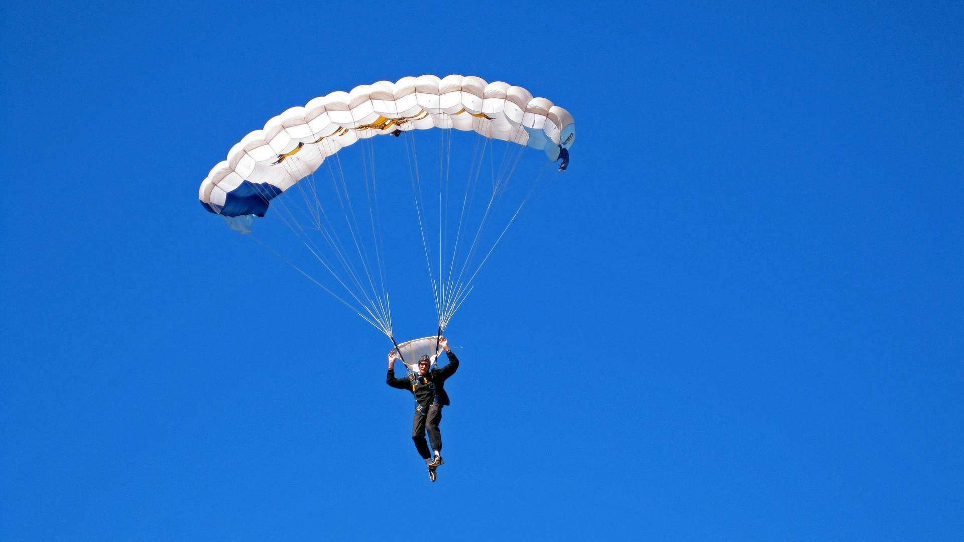 英雄联盟开发团队回应玩家反馈优化方向明确,lol游戏开发